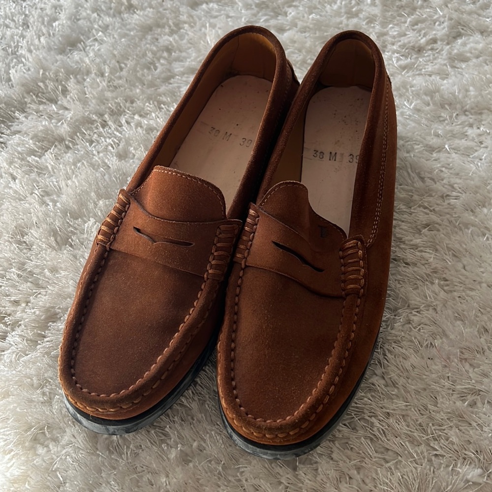 Tod’s suede driving loafers